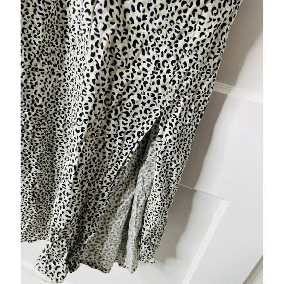 A Beautiful Soul Maxi Dress X XL Leopard Boho Cut Out Tie Side Slit Breathable - Picture 4 of 12